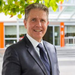 Foto Prof. Dr. med. Christoph Reichel